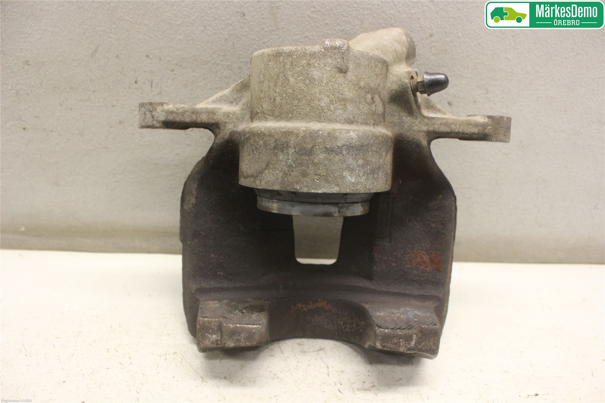 Peugeot 308 14-21 Bromsok Fram Höger