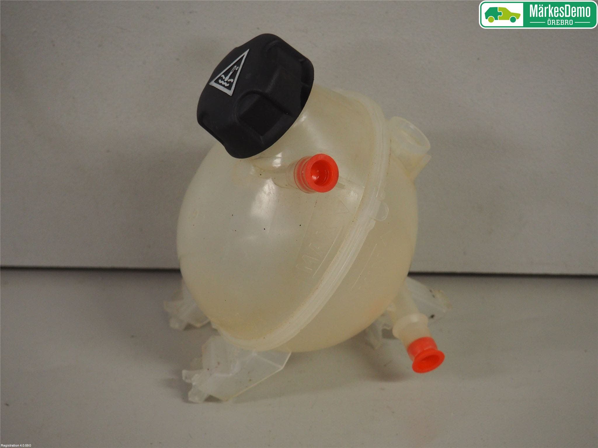 Citroen C4 CACTUS 14-20 Expansionstank