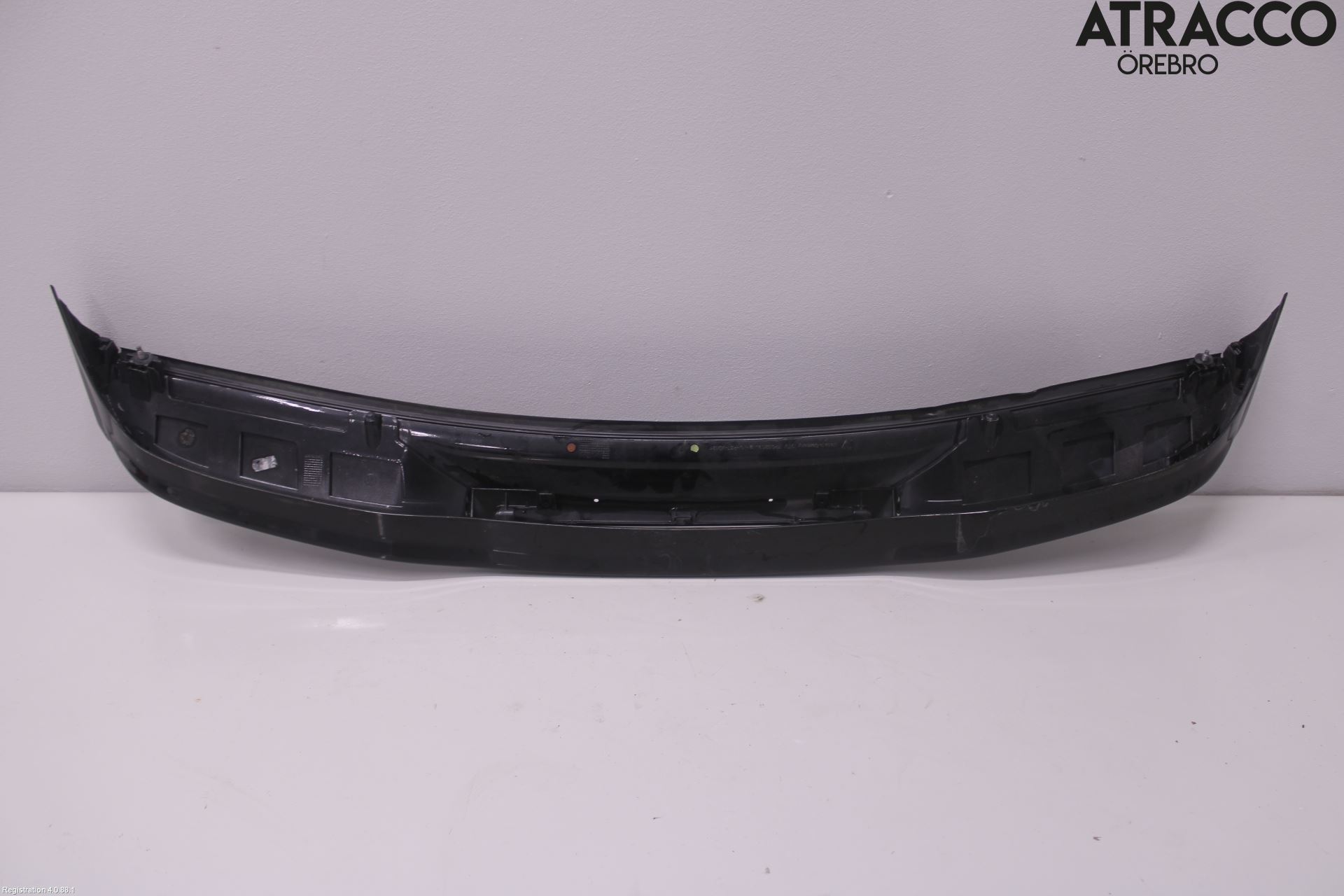 Porsche CAYENNE 03- Spoiler Baklucka