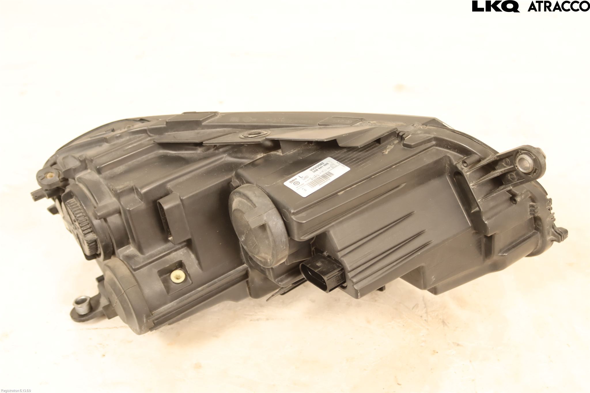 Volkswagen VW PASSAT 11-14 Strålkastare Vänster