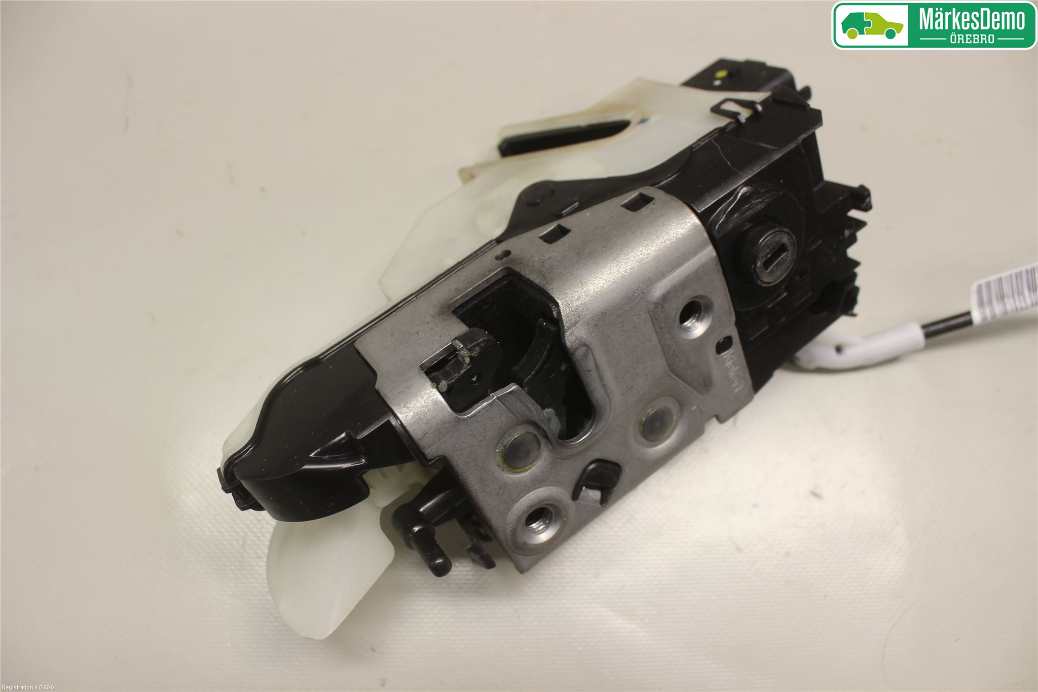 Peugeot 2008 13-20 Låskista-Dörrlås