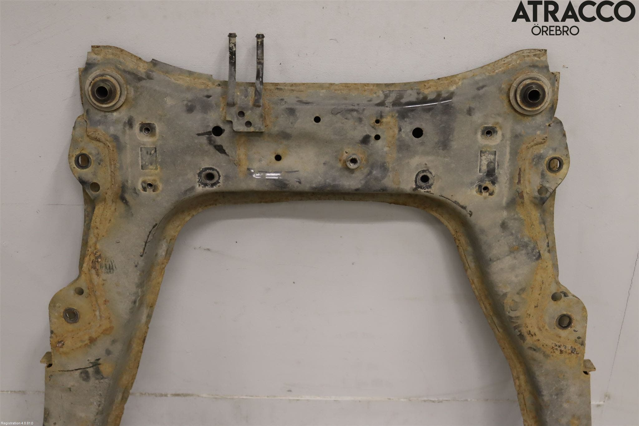 Nissan PULSAR Framvagnsbalk