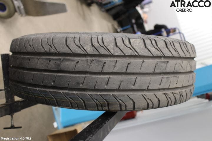 Opel VIVARO 15-19 Sommardäck Med Fälg