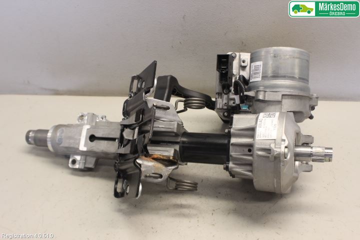 Volkswagen VW POLO 10-17 Rattaxelagg Med Inb Servo