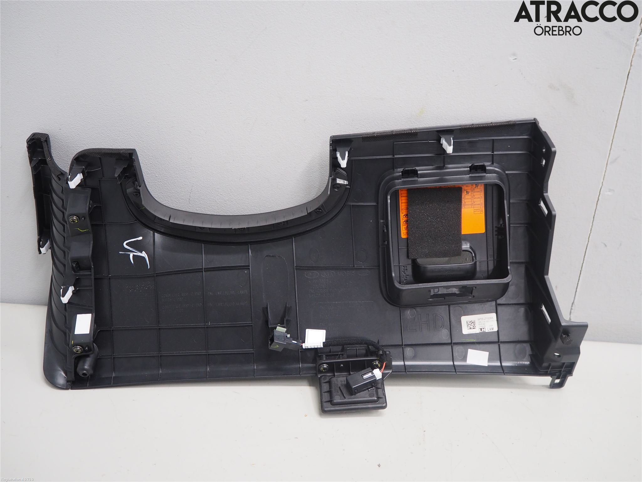 Kia CEED/CEED SW 19- Instrumentbräda Sparkskydd