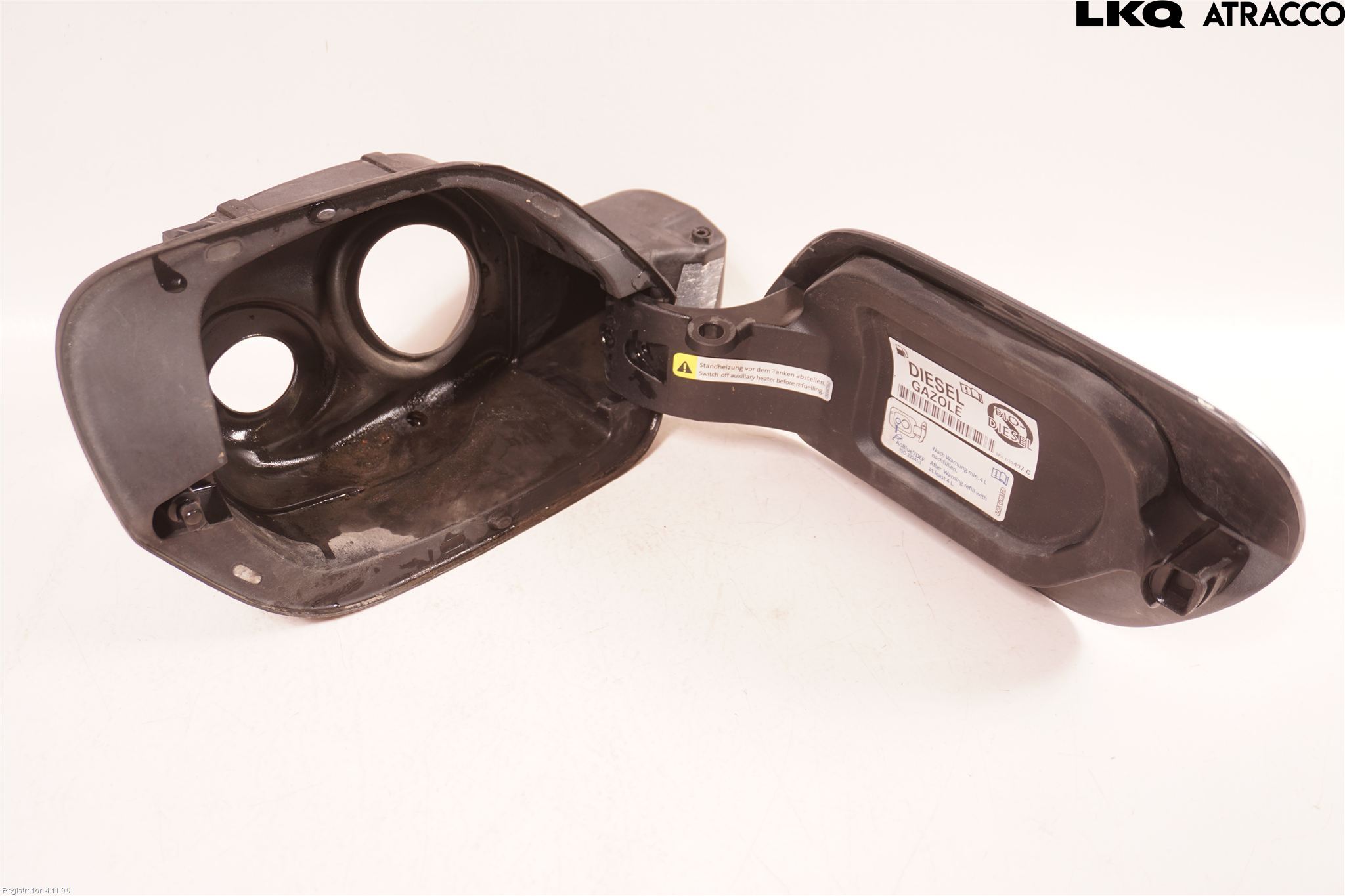 Volkswagen VW PASSAT 15-19 Tanklucka