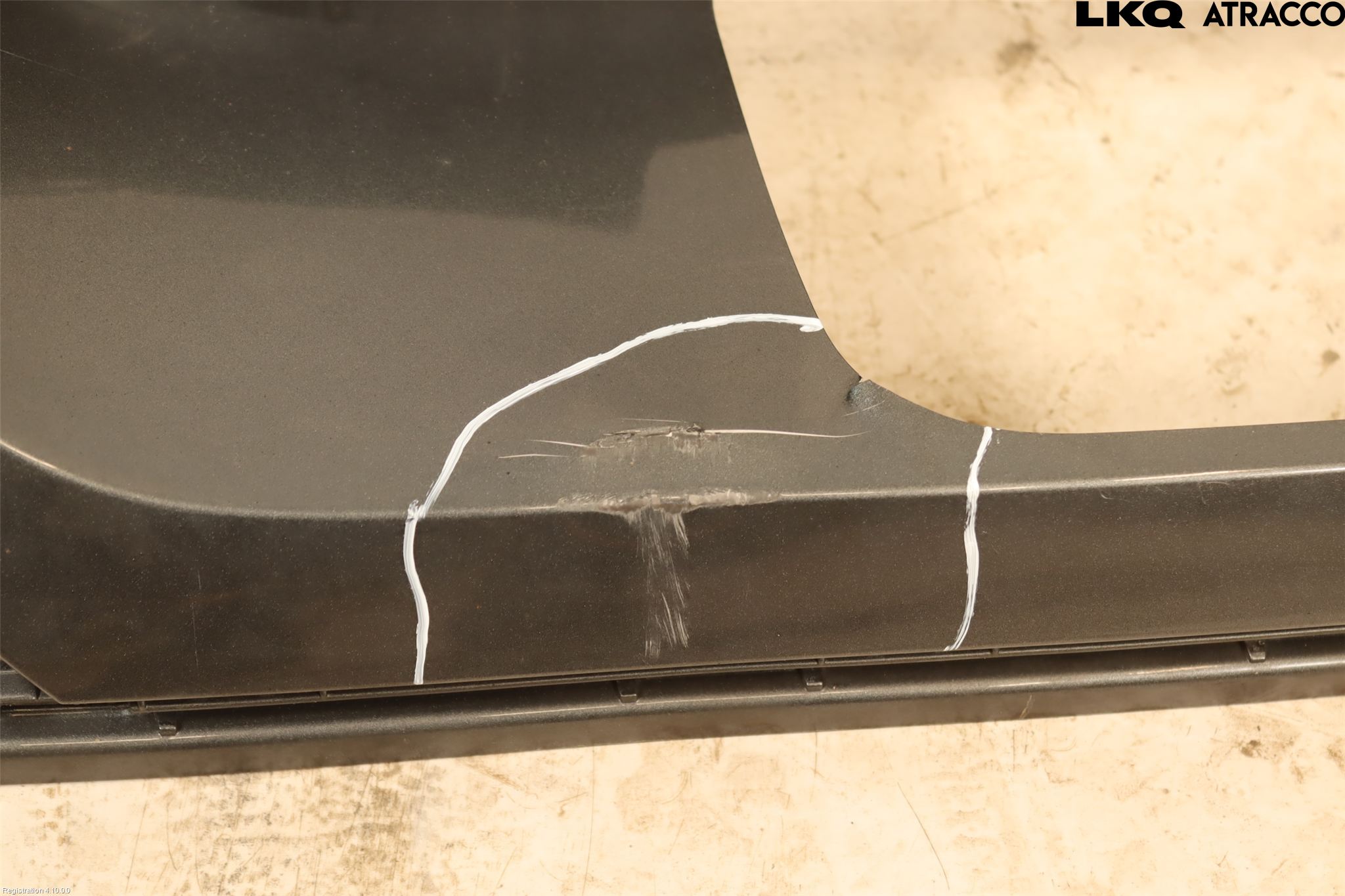 Volkswagen VW PASSAT 15-19 Stötfångardel Bak Mitt
