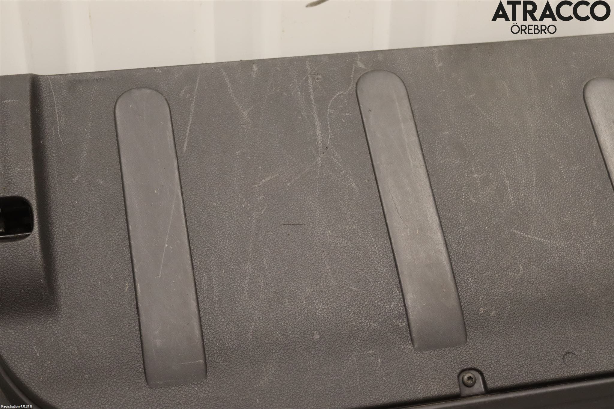 Peugeot 3008 09-16 Baklucka Nedre