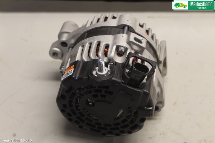 Kia STONIC 18->> Generator