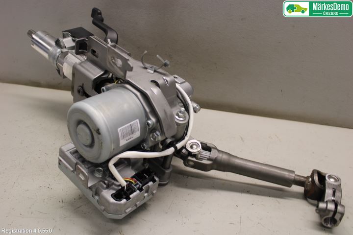 Nissan X-TRAIL 14-21 Rattaxelagg Med Inb Servo