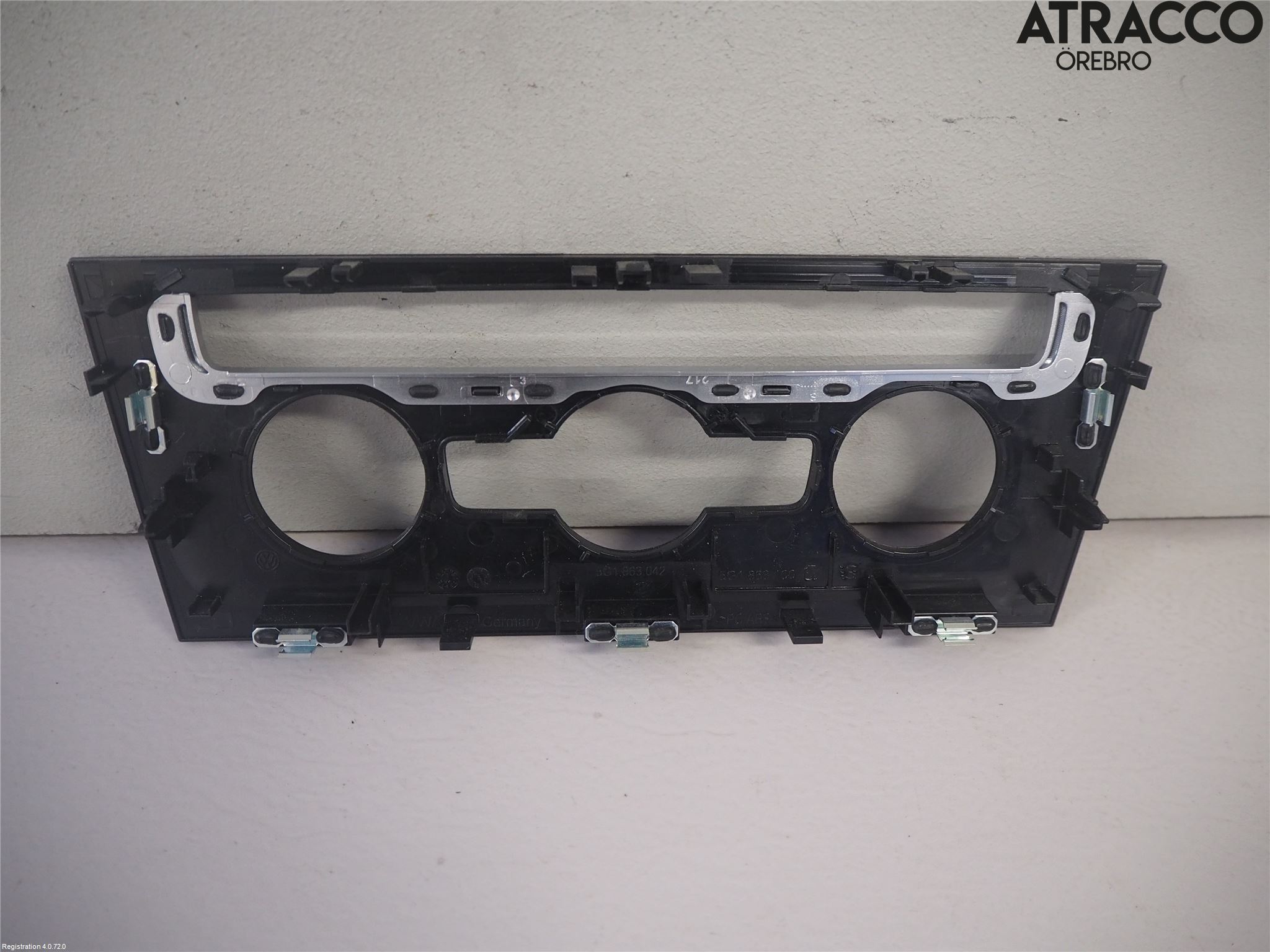 Volkswagen VW GOLF / E-GOLF VII 13-20 Instrument-Radio Sarg