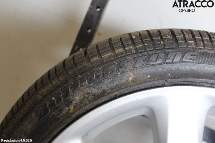 Toyota AVENSIS 03-06 Sommardäck Med Fälg