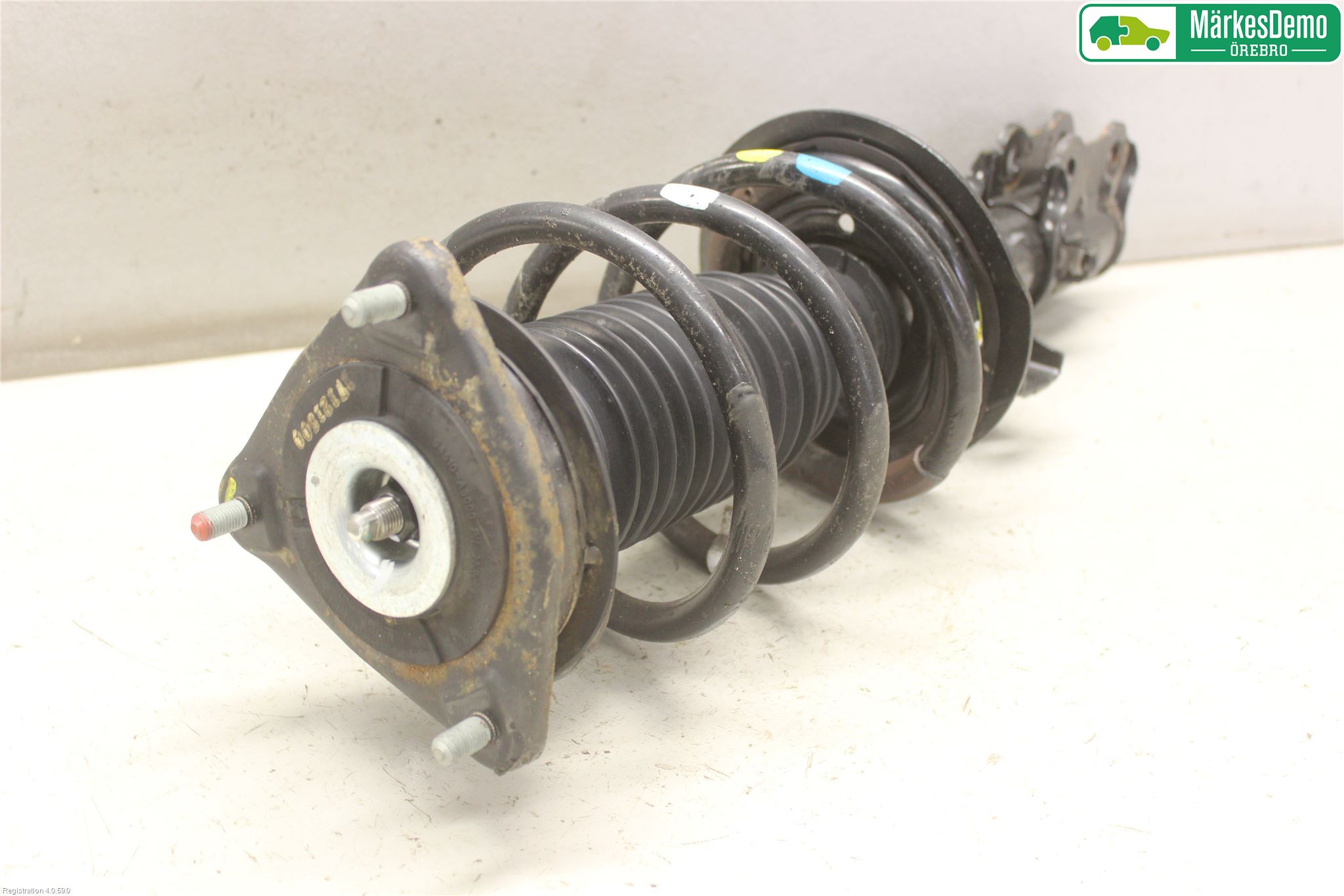 Kia CEED 12-18 Fjäderben Fram Höger