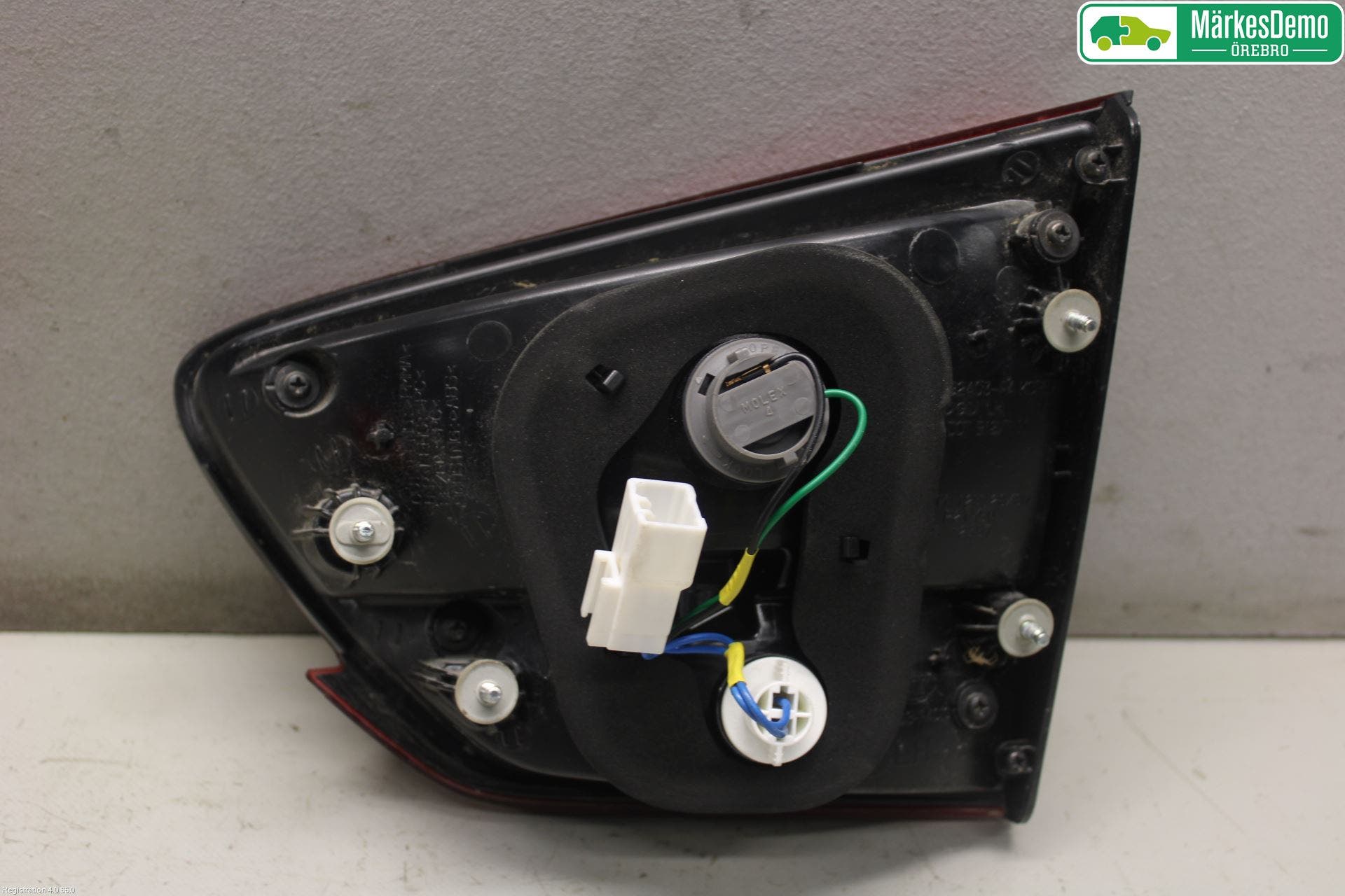 Kia CARENS III 13-19 Bakljus Lucka Vä