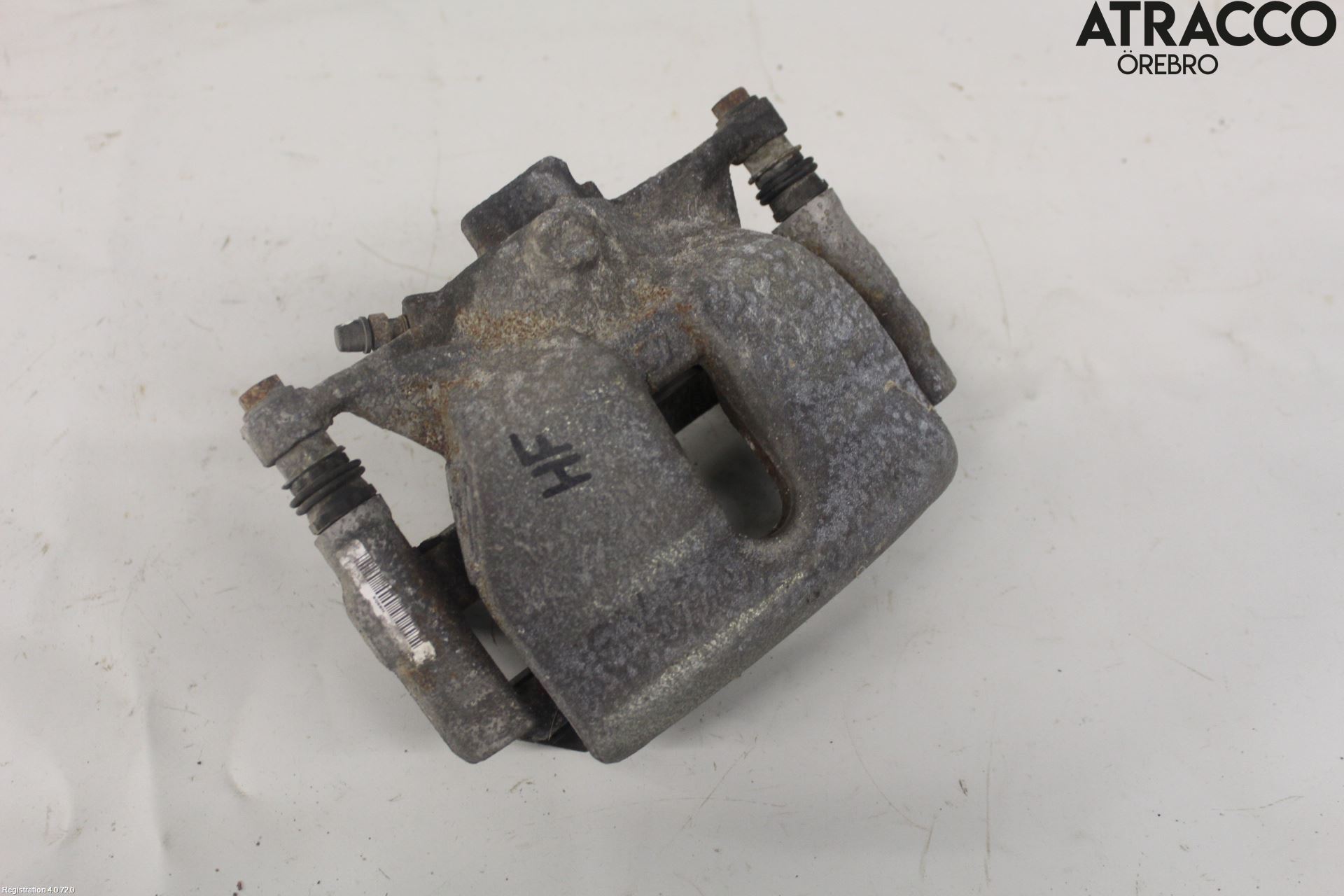 Volkswagen VW PASSAT 15-19 Bromsok Fram Höger