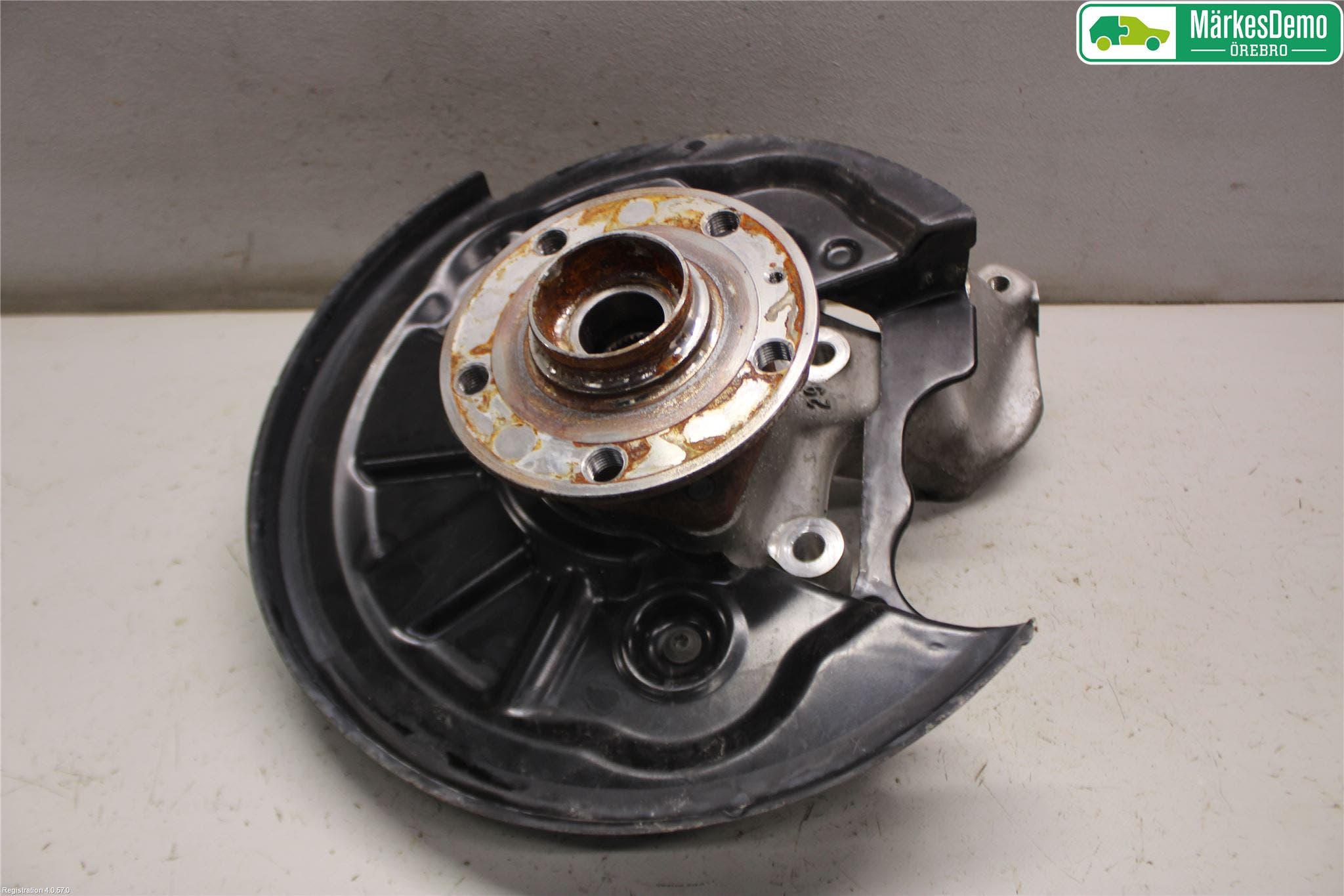 Volkswagen VW GOLF / E-GOLF VII 13-20 Hjullagerhus-Spindel Vä B