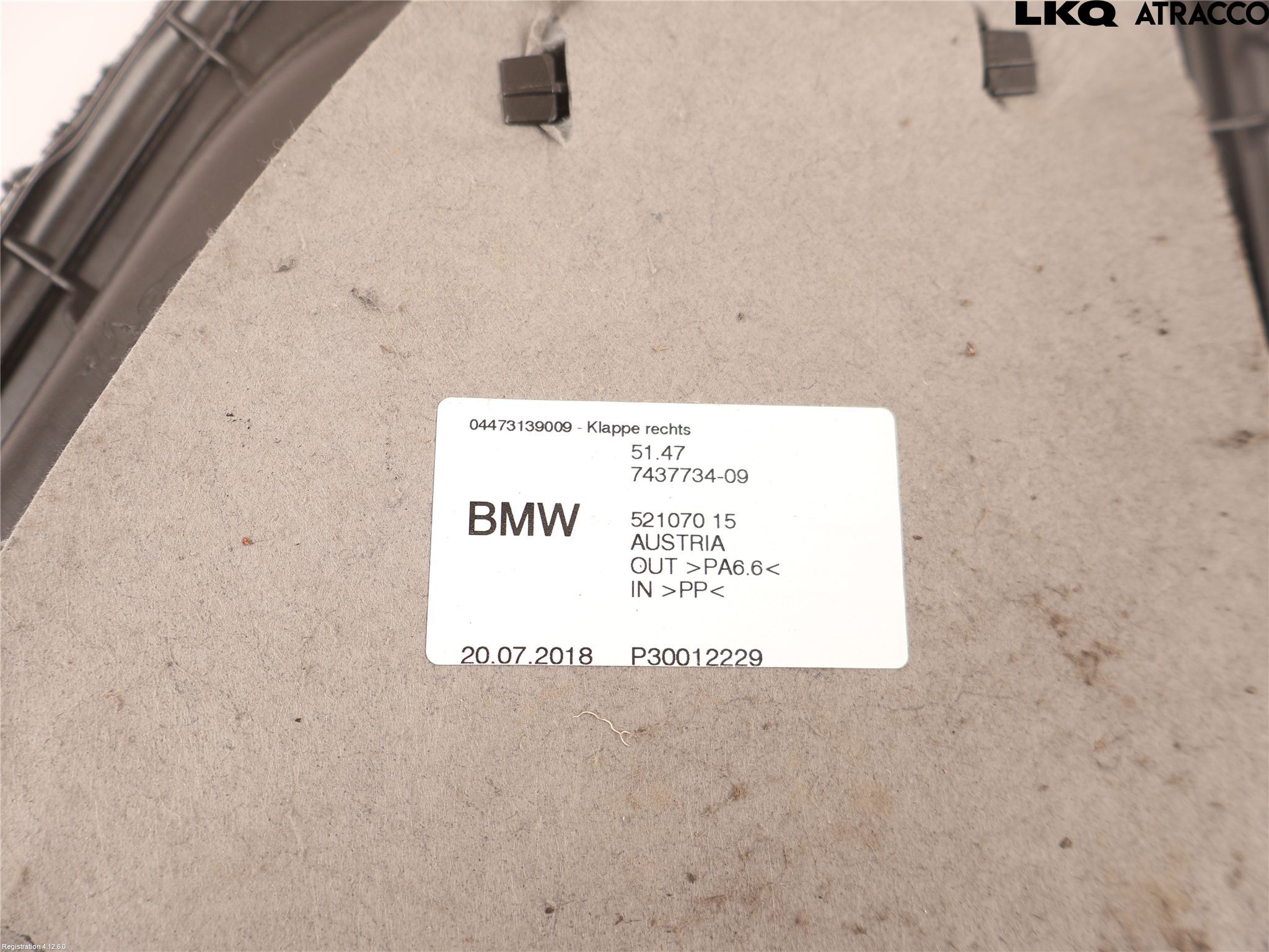 BMW 5 G30/G31/F90 17-23 Inrbagagerumklädsel-Golv