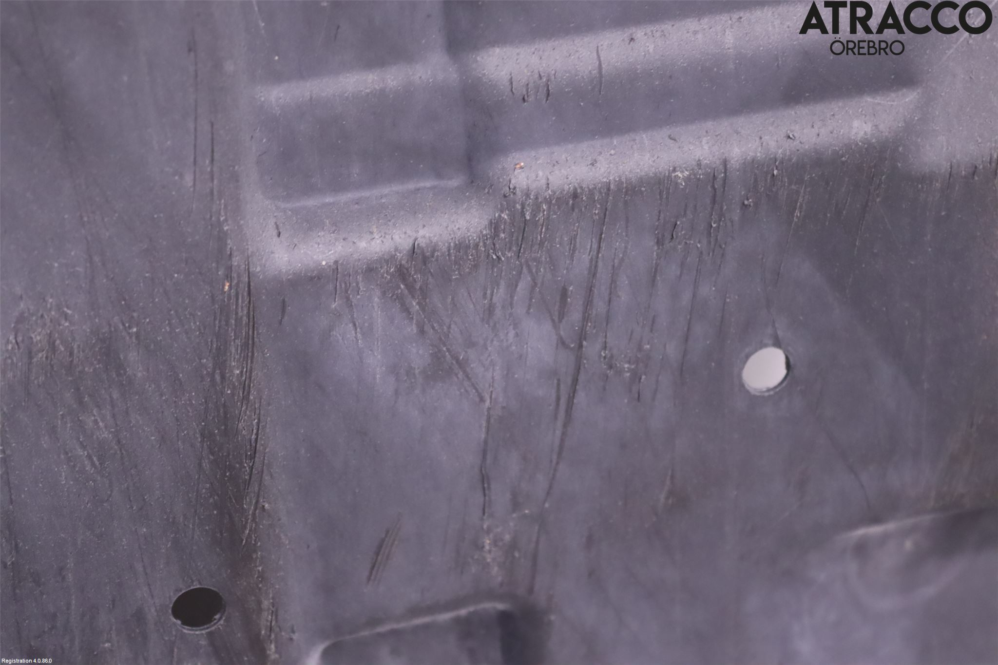 Nissan LEAF 18- Hasplåt Plåt-Plast