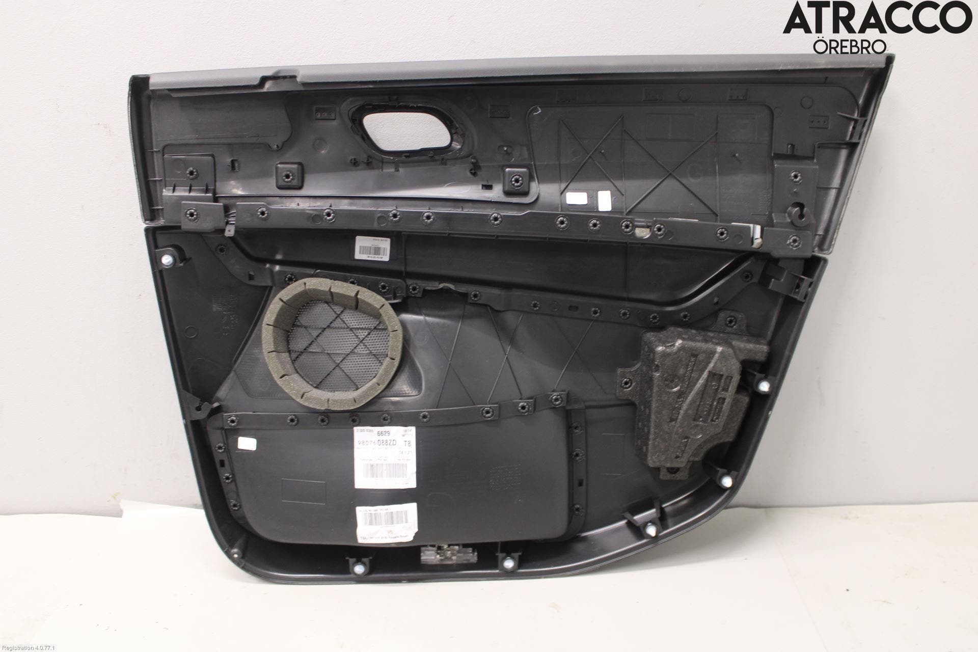 Peugeot 3008 09-16 Dörrklädsel Vä