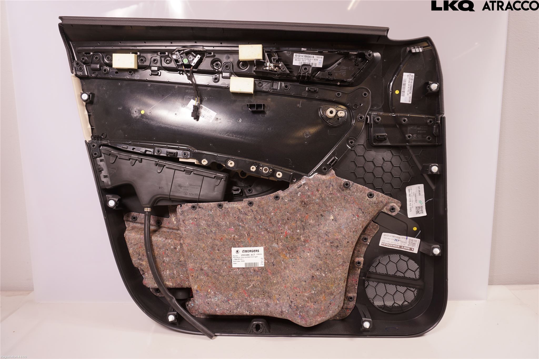 Skoda KODIAQ 17-24 Dörrklädsel Hö
