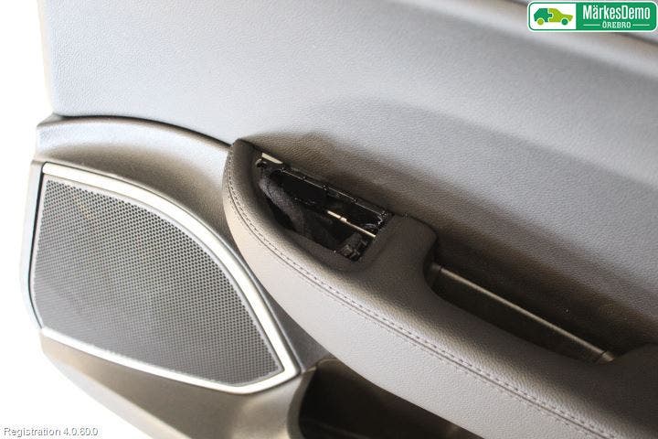 Alfa GIULIA Dörrklädsel Hö