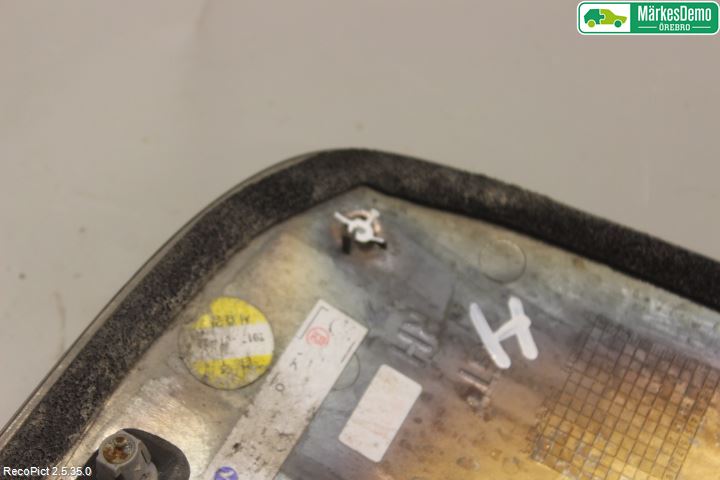 Kia STINGER 18- List Framskärm Hö