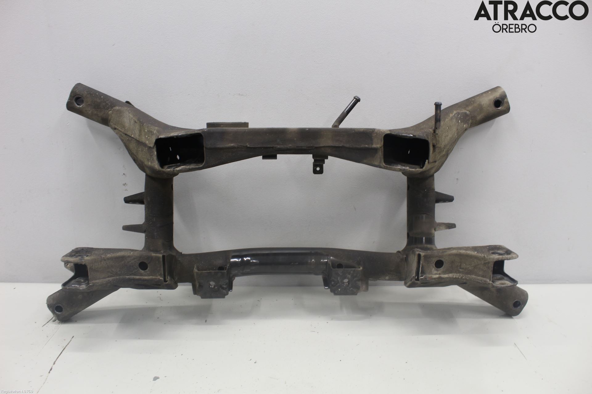 Mitsubishi OUTLANDER 13-21 Bakaxelbalk