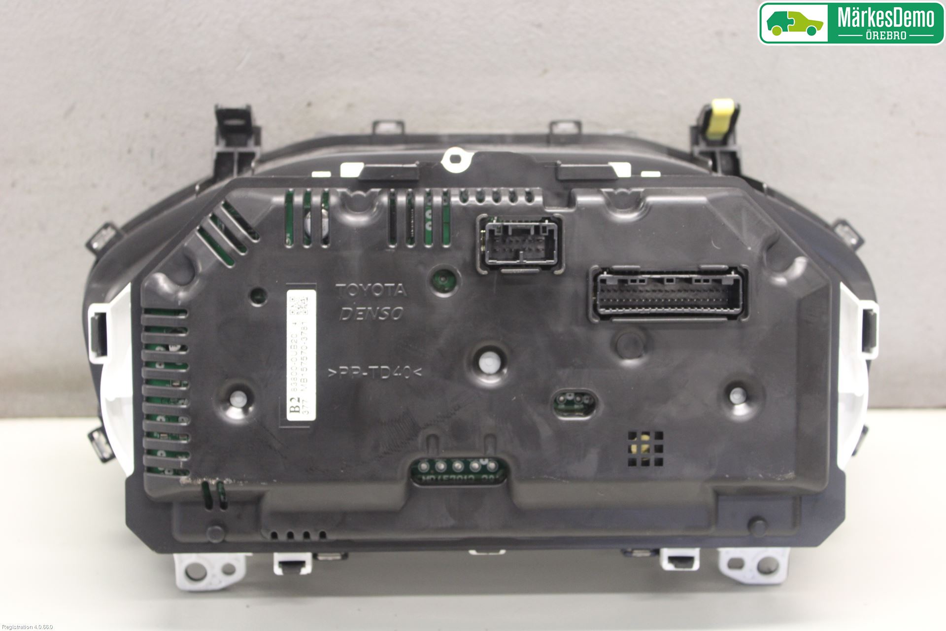 Toyota YARIS XP130 15-20 Instrument Komb