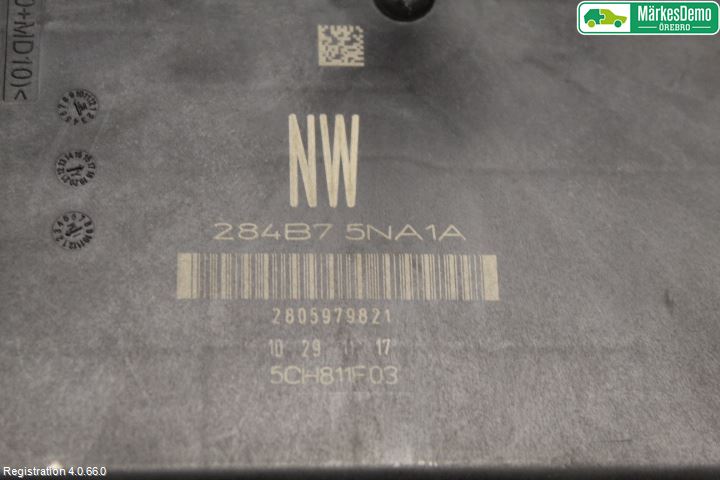 Nissan QASHQAI 14-17 Säkringsdosa-Elcentral
