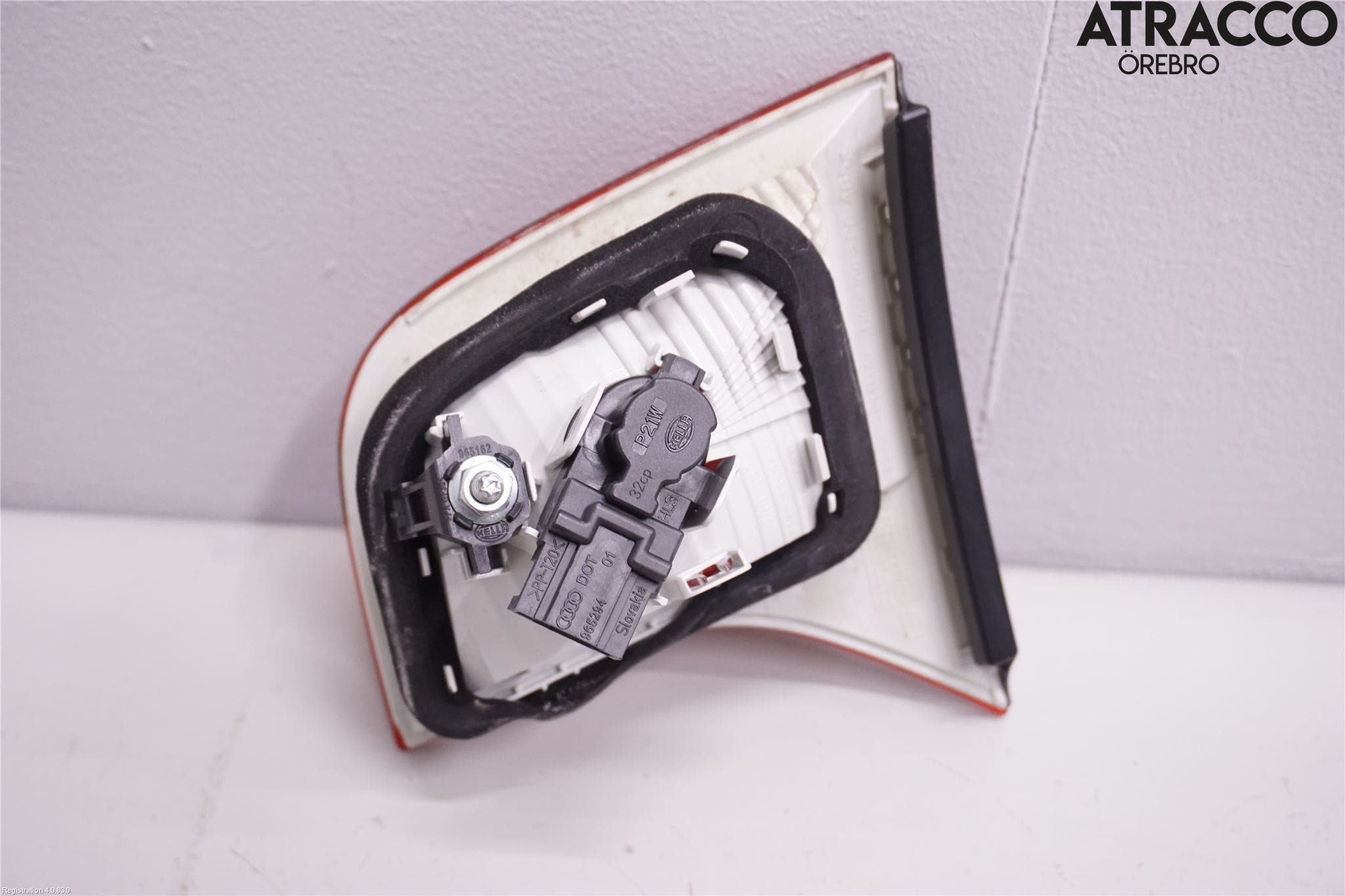 Audi A4/S4 05-07 Bakljus Lucka Vä