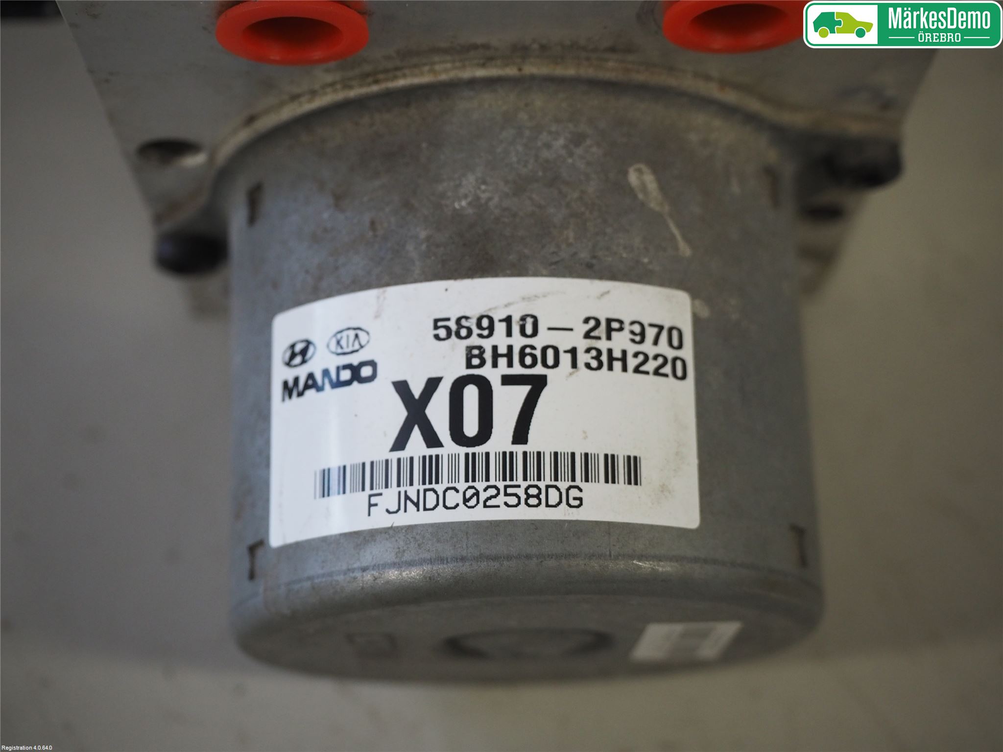 Kia SORENTO 10-14 Abs Hydraulaggregat