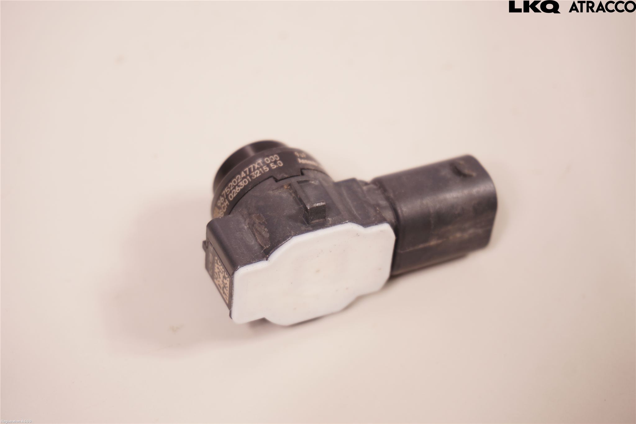 Peugeot 3008 17-24 Parkeringshjälp Frontsensor