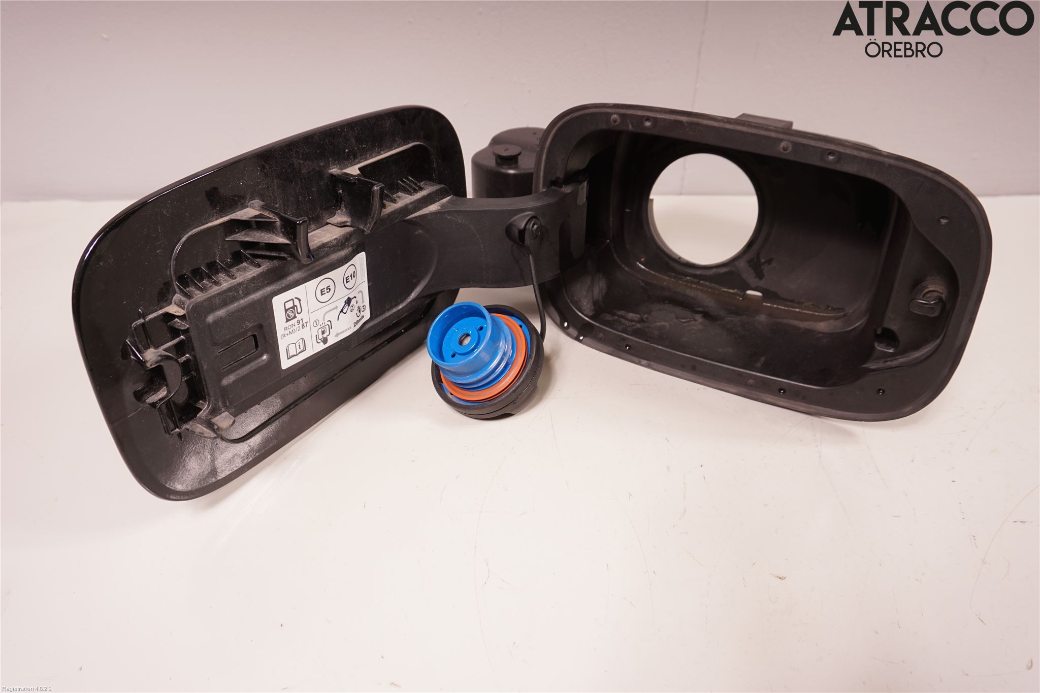 Kia SORENTO 21- Tanklucka