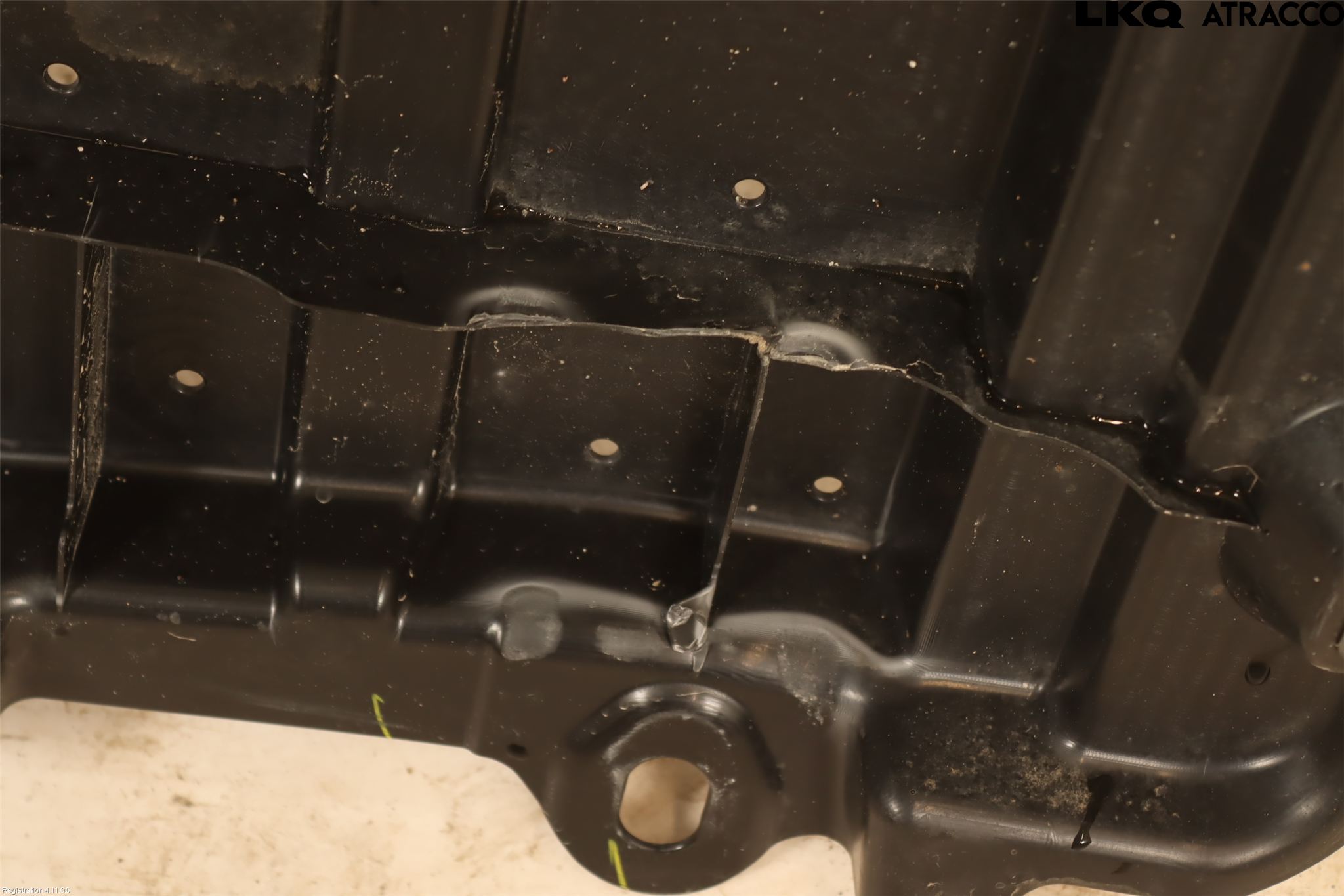 Subaru FORESTER SK 19- Hasplåt Plåt-Plast