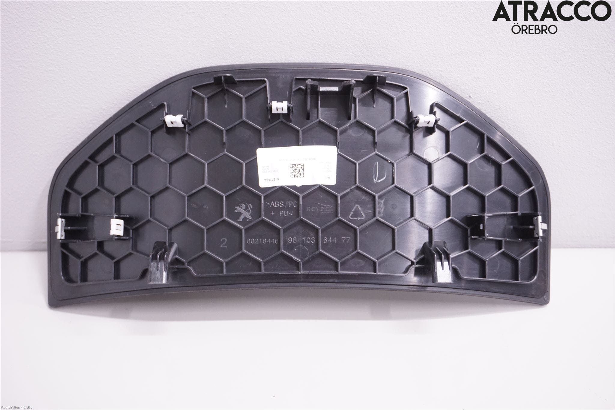 Peugeot 3008 17-24 Instrumentbräda Inlägg-Dekorlist