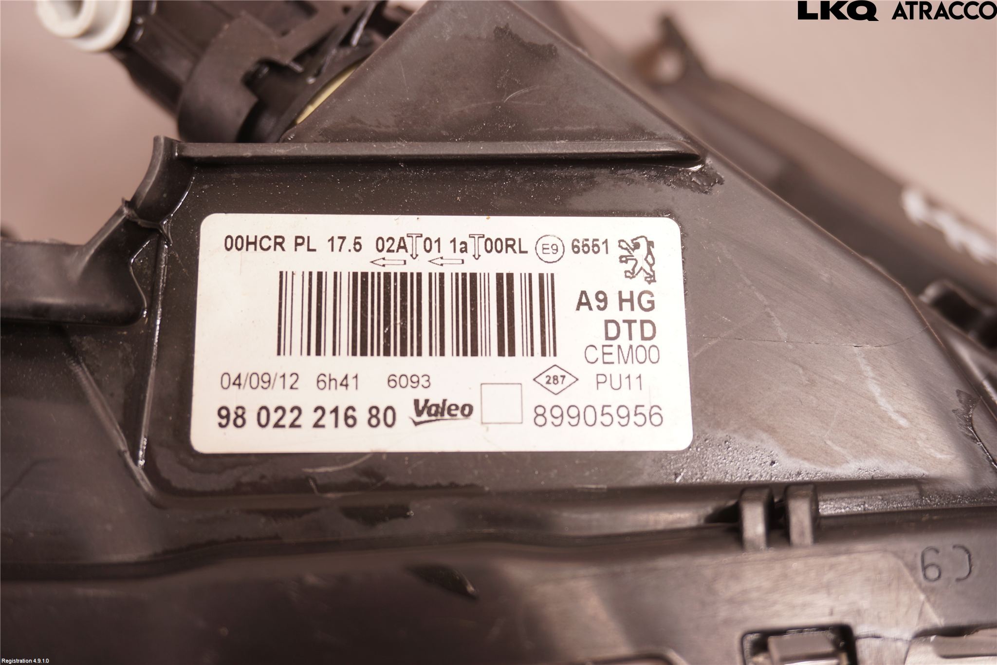 Peugeot 208 12-15 Strålkastare Höger