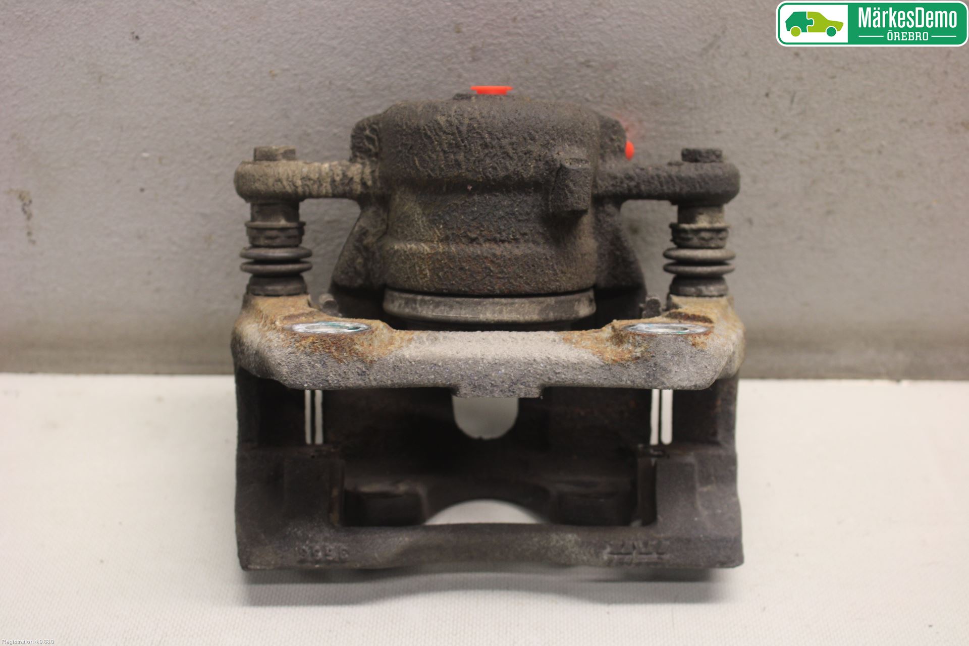 Nissan MICRA 17- Bromsok Fram Höger