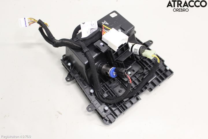 Kia CEED/CEED SW 19- Instrumentbräda Förvaringsfack