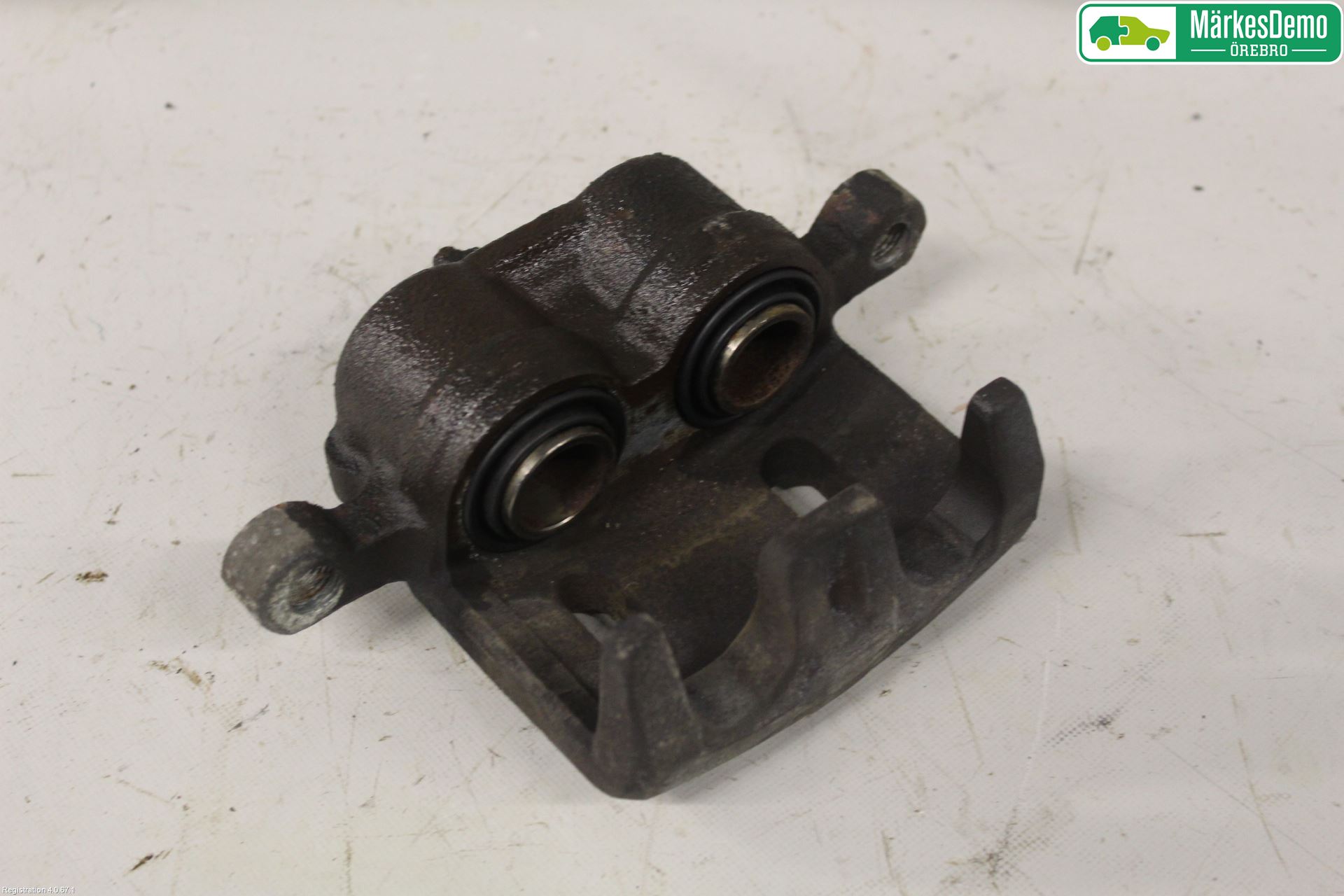 Mitsubishi OUTLANDER 13-21 Bromsok Fram Vänster