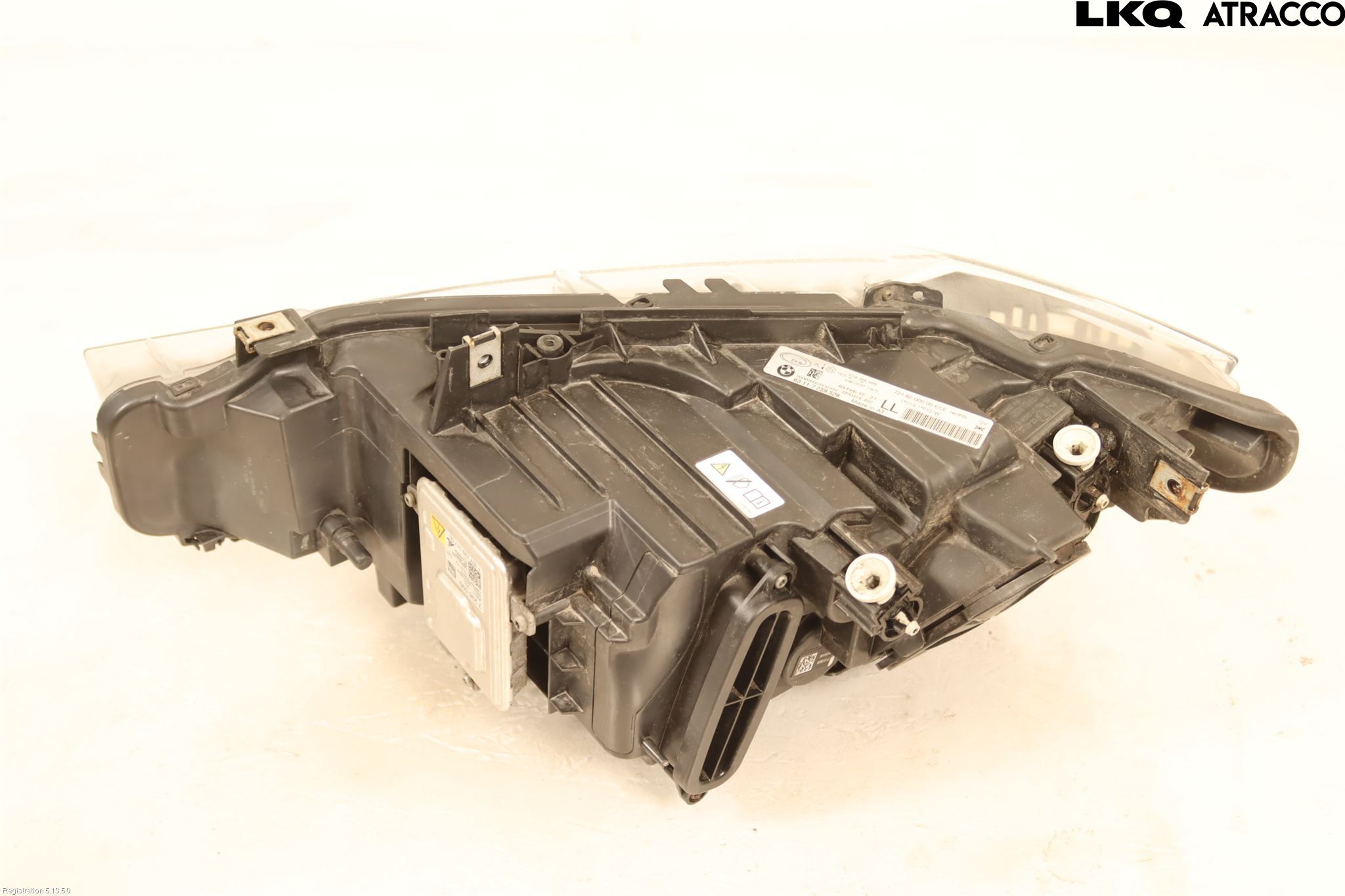 BMW 3 F30/F31/F80 12-19 Strålkastare Höger