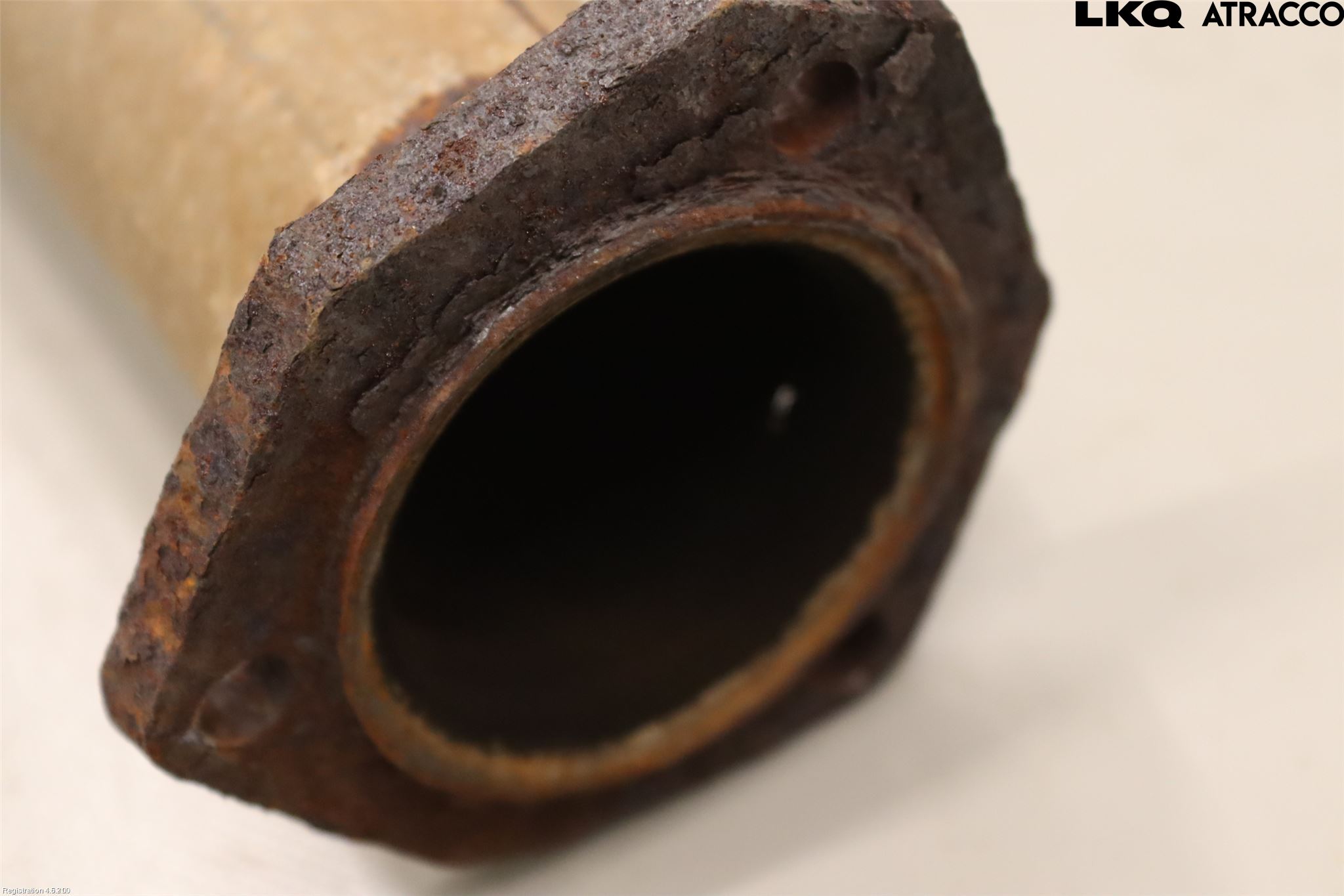 Volvo 740 84-87 Avgas Främre Rör