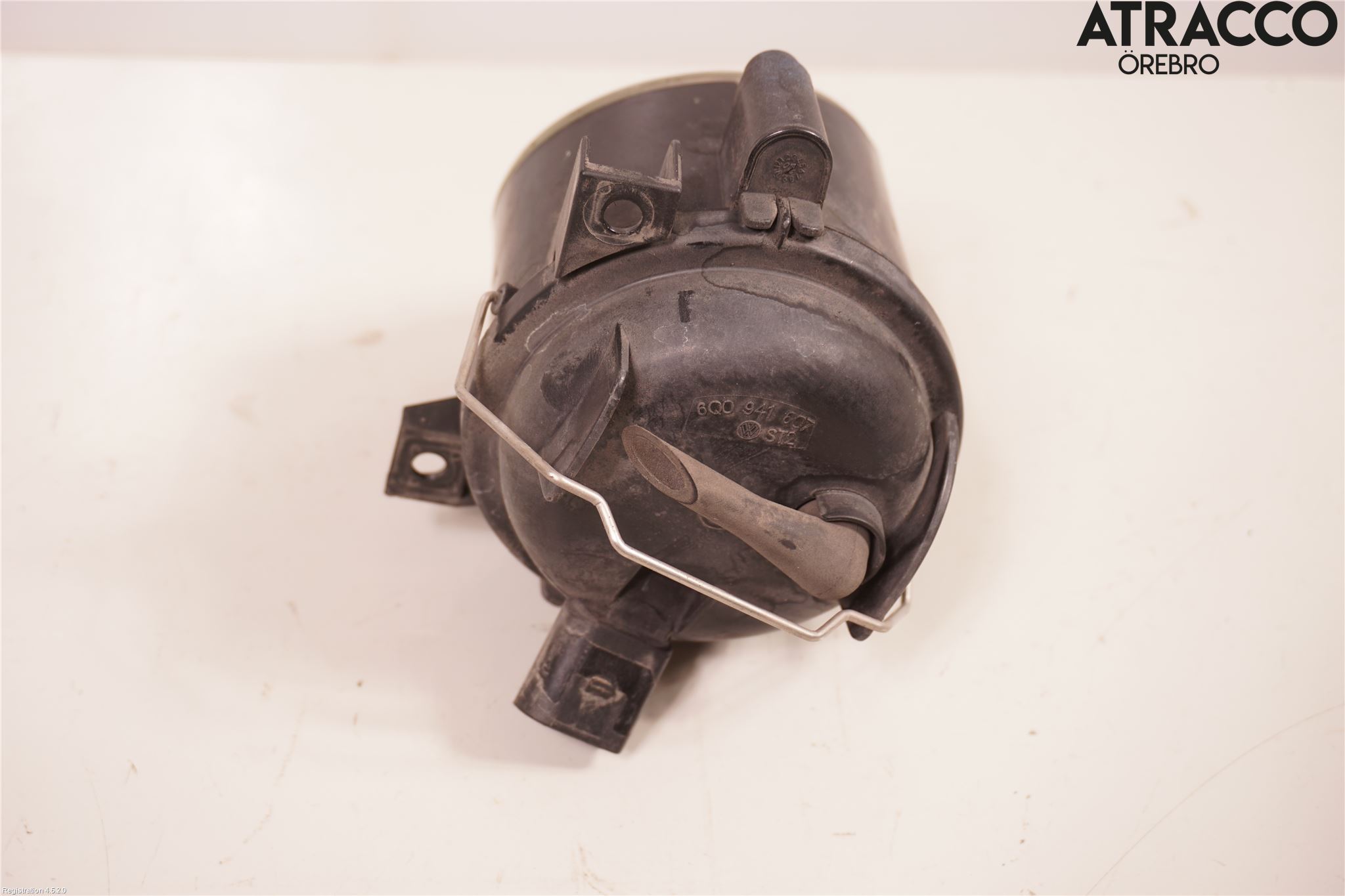 Volkswagen VW POLO 02-05 Dimljus-Varselljus Fram
