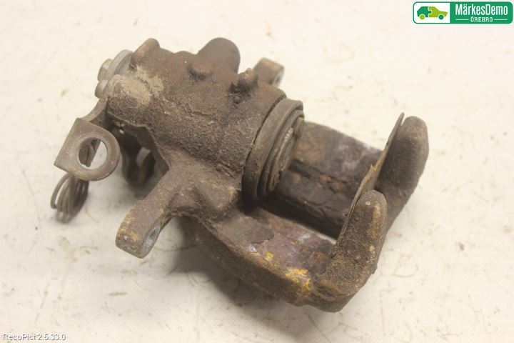 Fiat SCUDO 07-16 Bromsok Bak Vänster