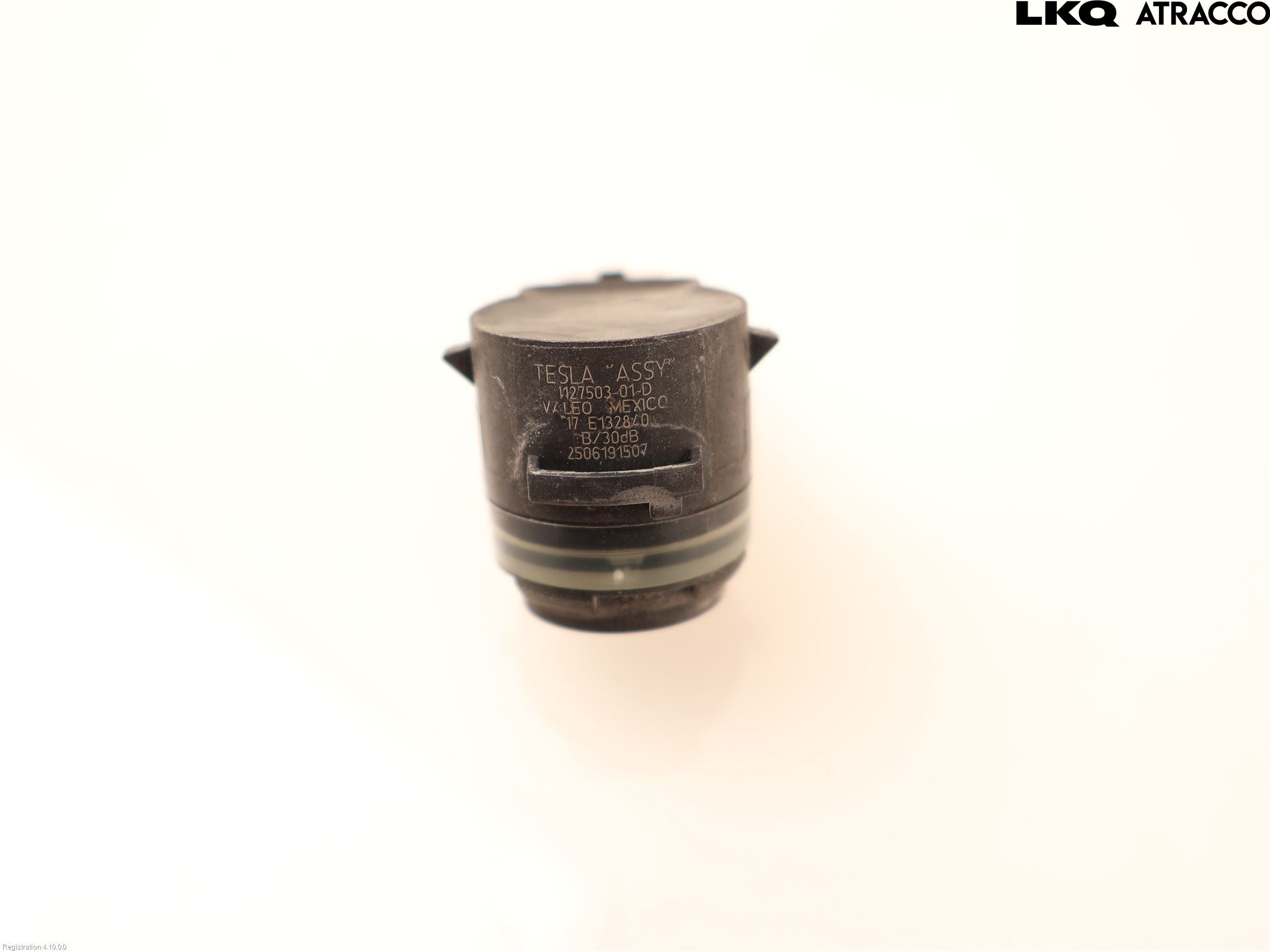 Tesla MODEL 3 17- Parkeringshjälp Backsensor