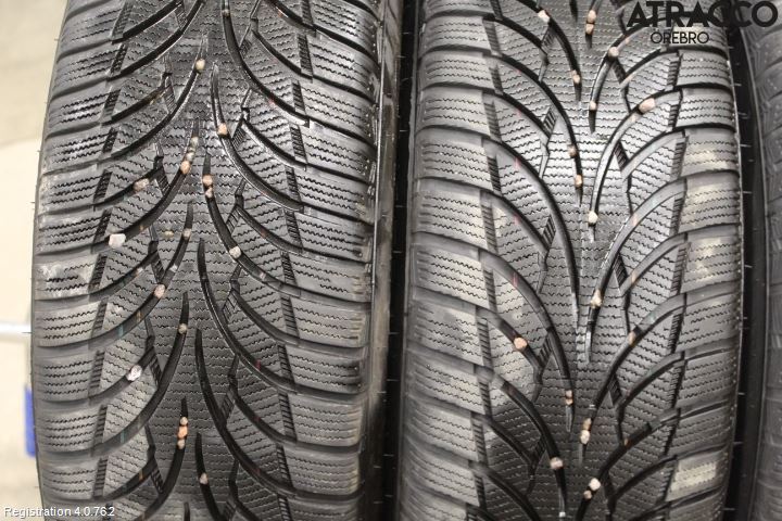 Kia CARNIVAL Vinterdäck Alumfälg 4St