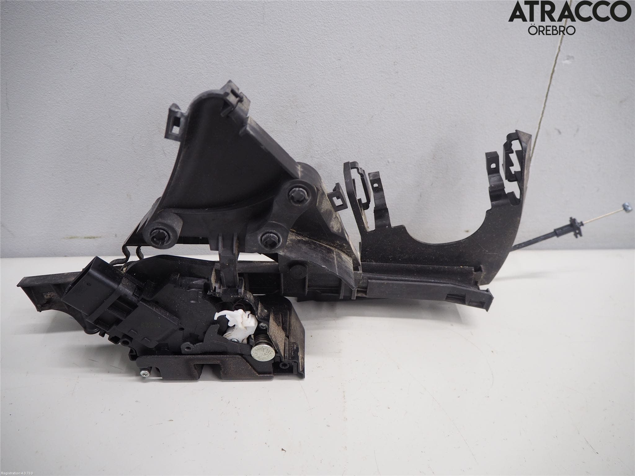 Volvo V50 08-12 Låskista-Dörrlås