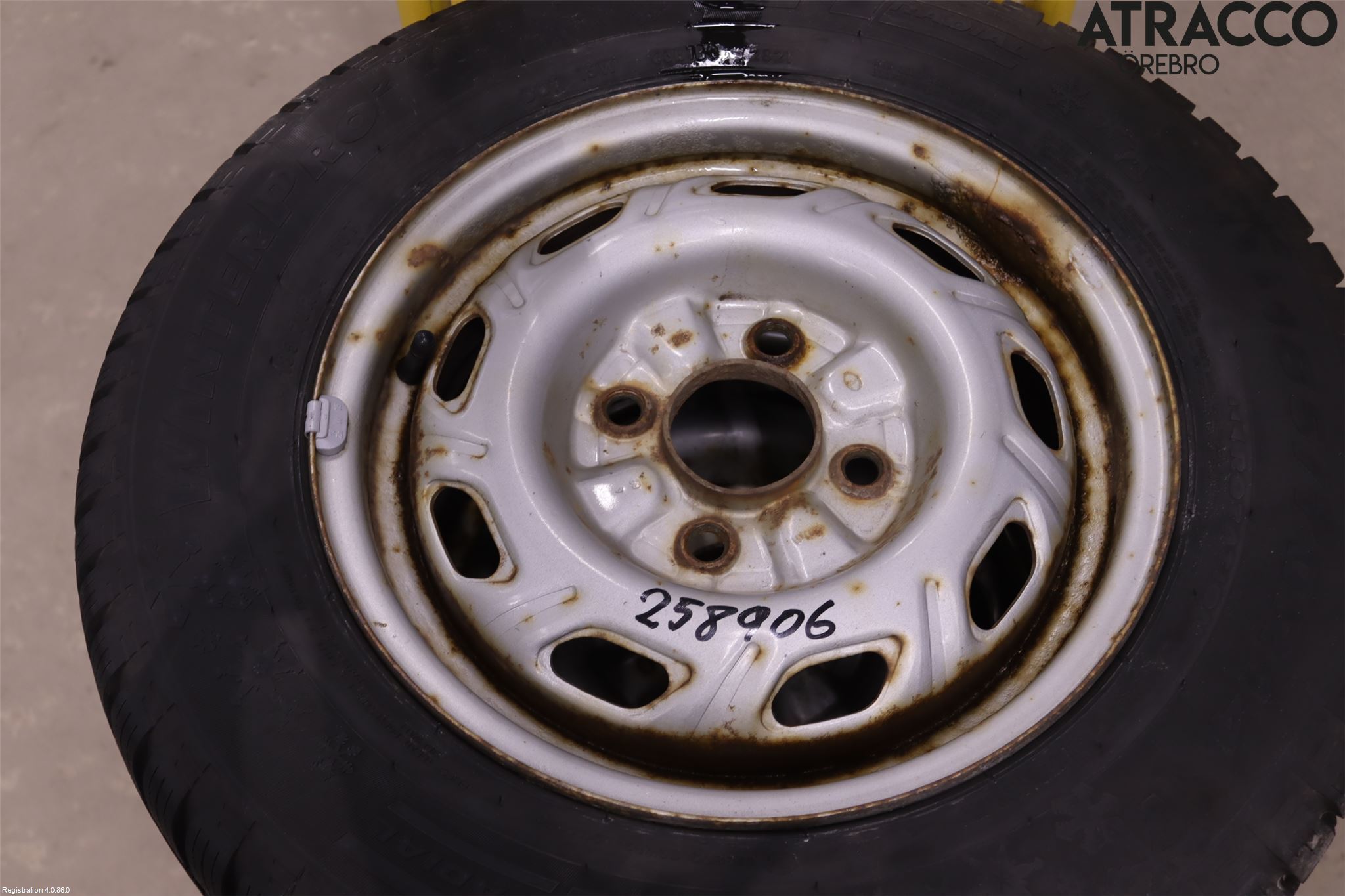 Mitsubishi SPACE RUNNER Vinterdäck Plåtfälg 4St