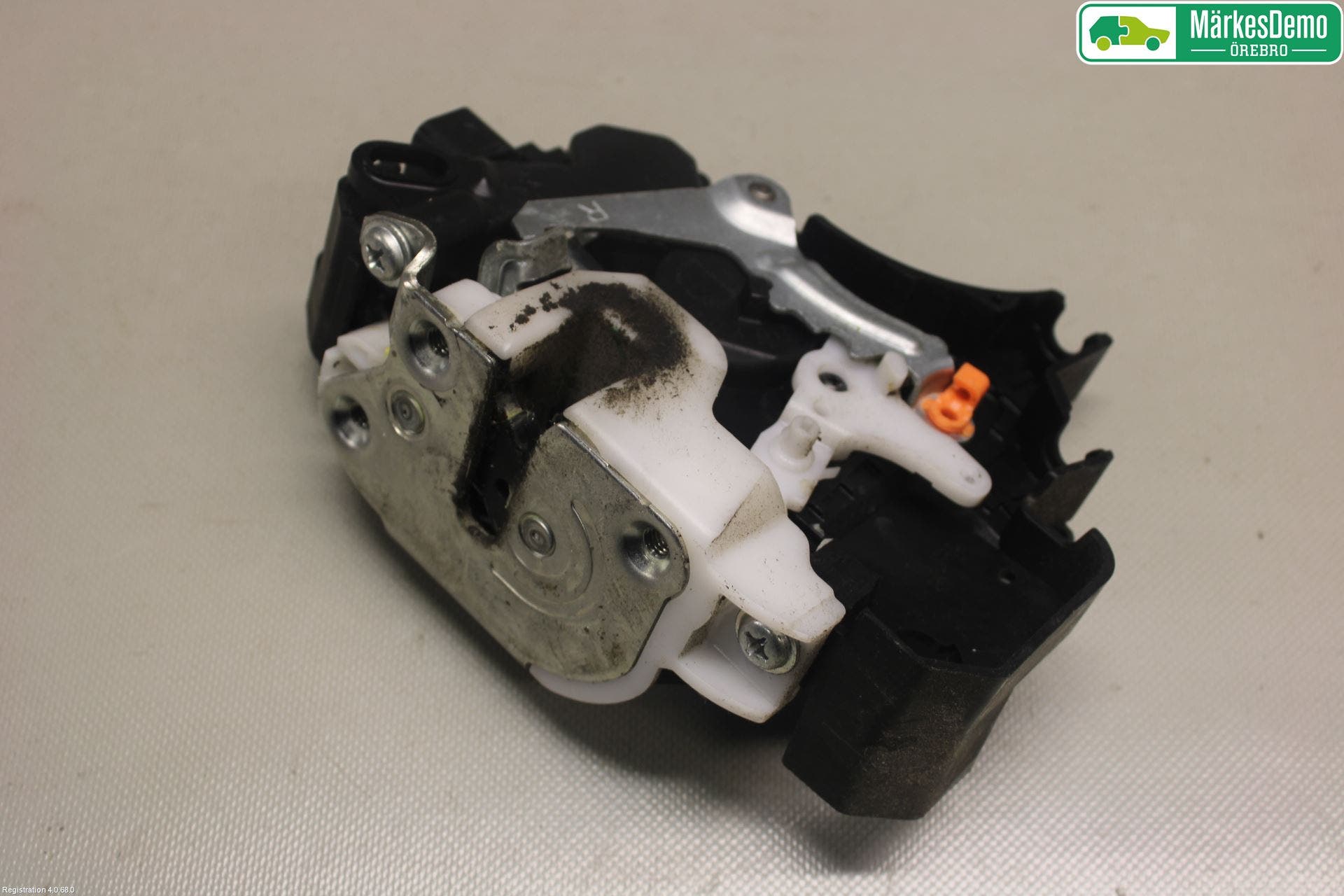 Mitsubishi COLT 09-13 Låskista-Dörrlås