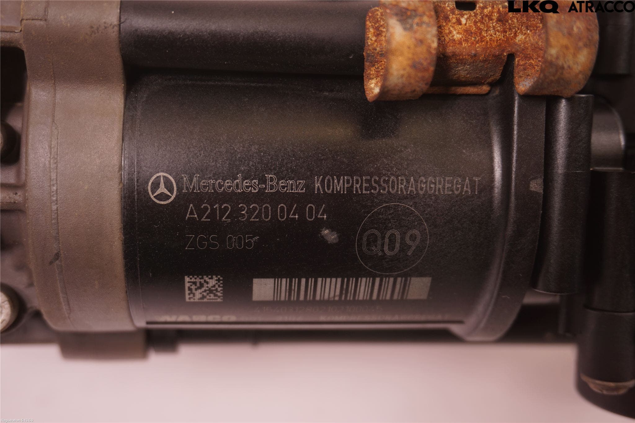 Mercedes-Benz MB E-KLASS (W212) 09-16 Kompressor Stöt-Fjädring