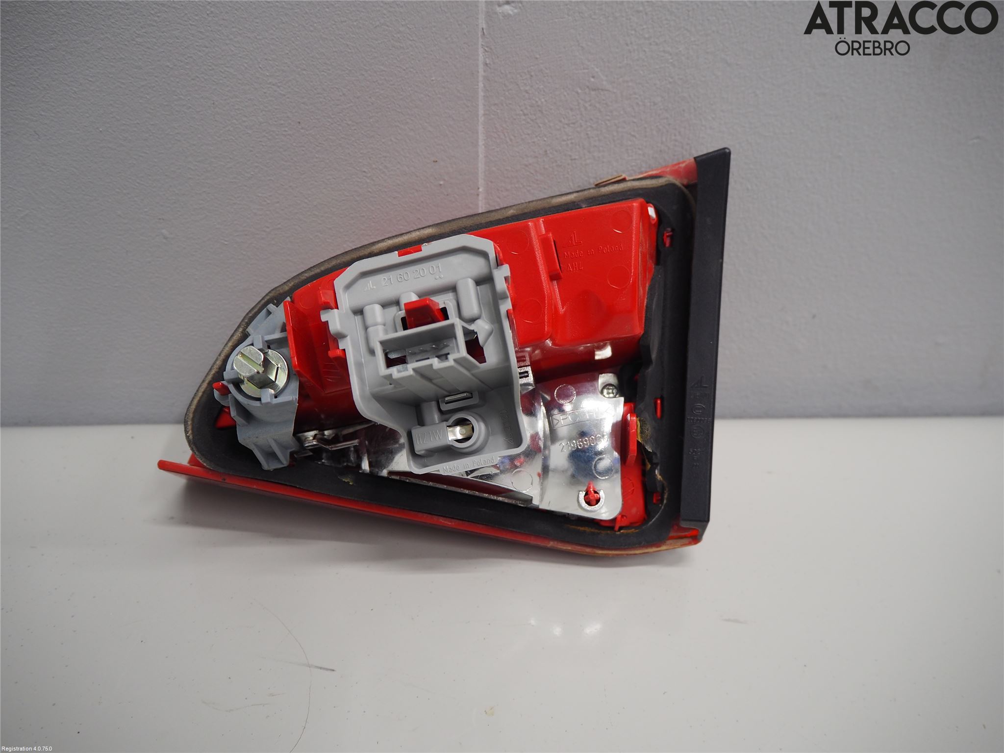 Audi A4/S4 08-11 Bakljus Lucka Vä